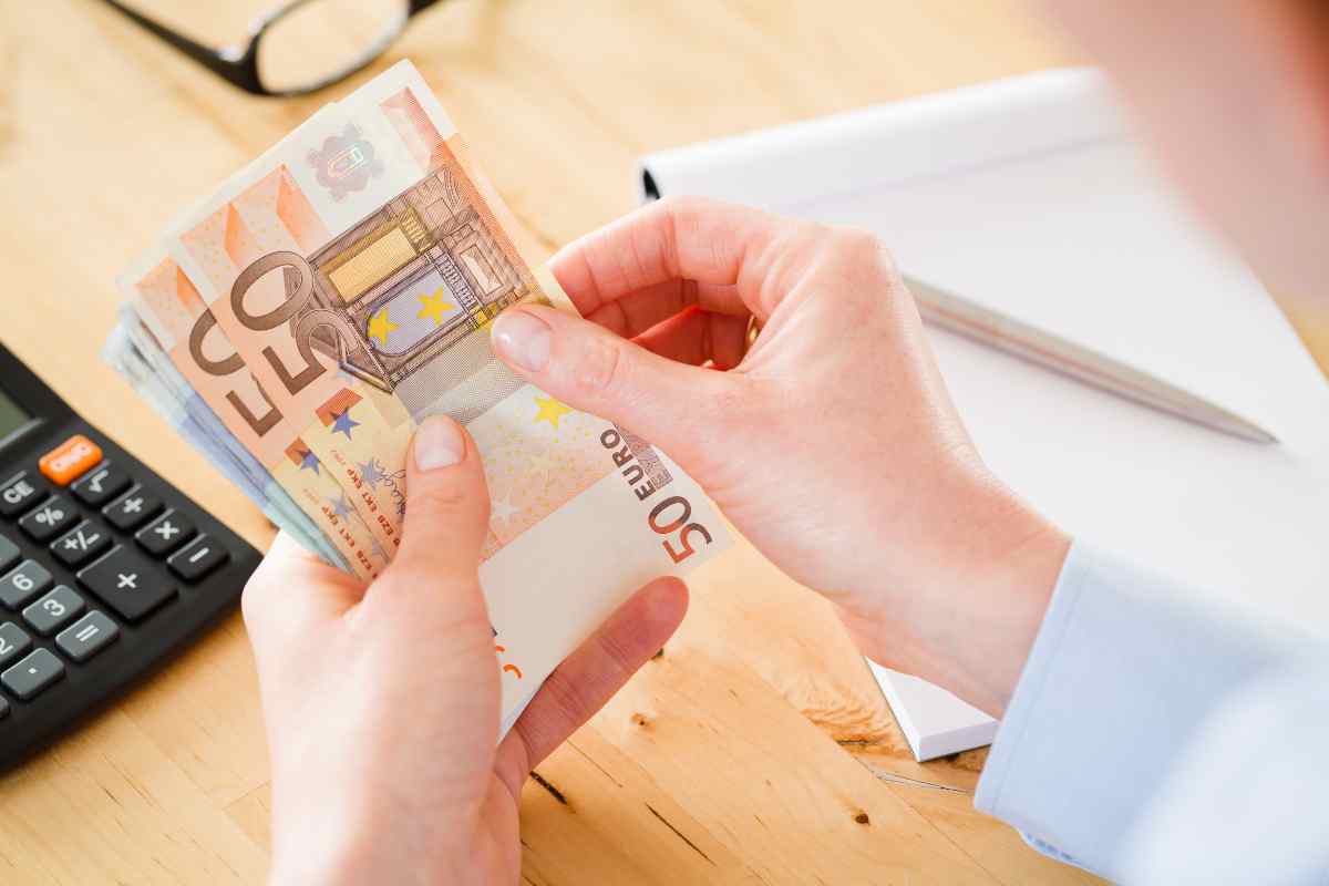 500 euro al mese per sempre alle famiglie dall'INPS