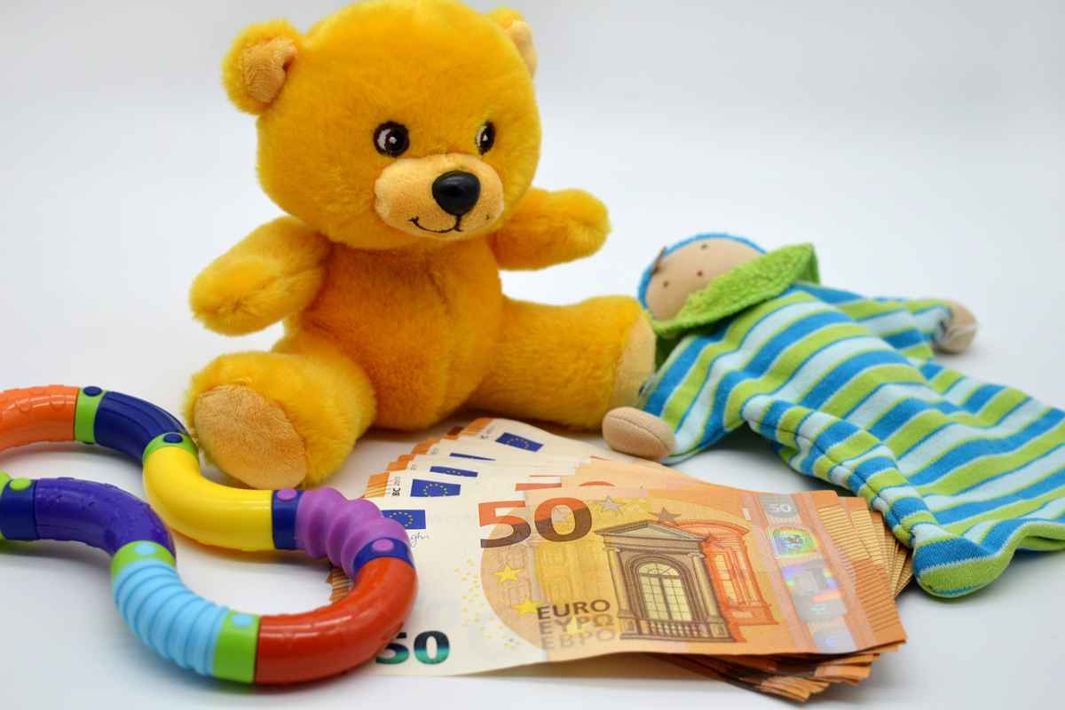Bonus figli da 100 euro a settimana